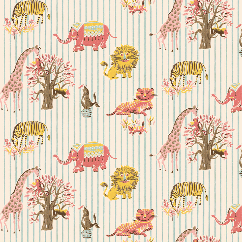 Visiting the Zoo Wallpaper