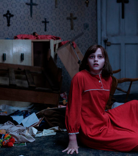 Bedroom scene from the film The Conjuring 2 featuring wallpaper custom printed by On Air Design
